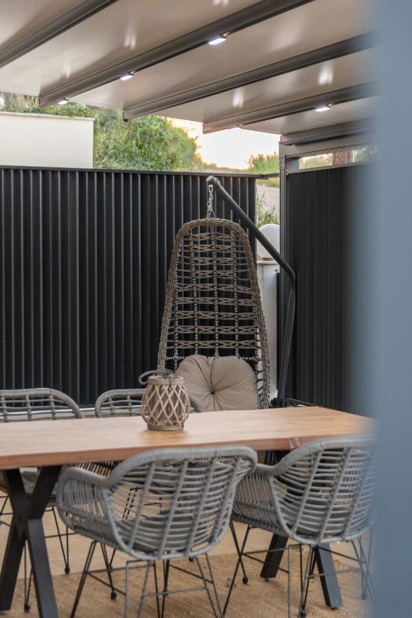 Sithoniars Luxury Ground Floor Apartment With Private Garden Неос-Мармарас Экстерьер фото